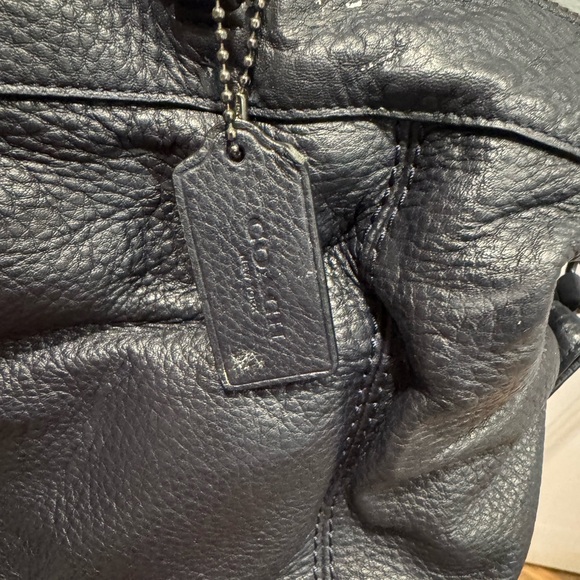 Coach - Picture 4 of 5